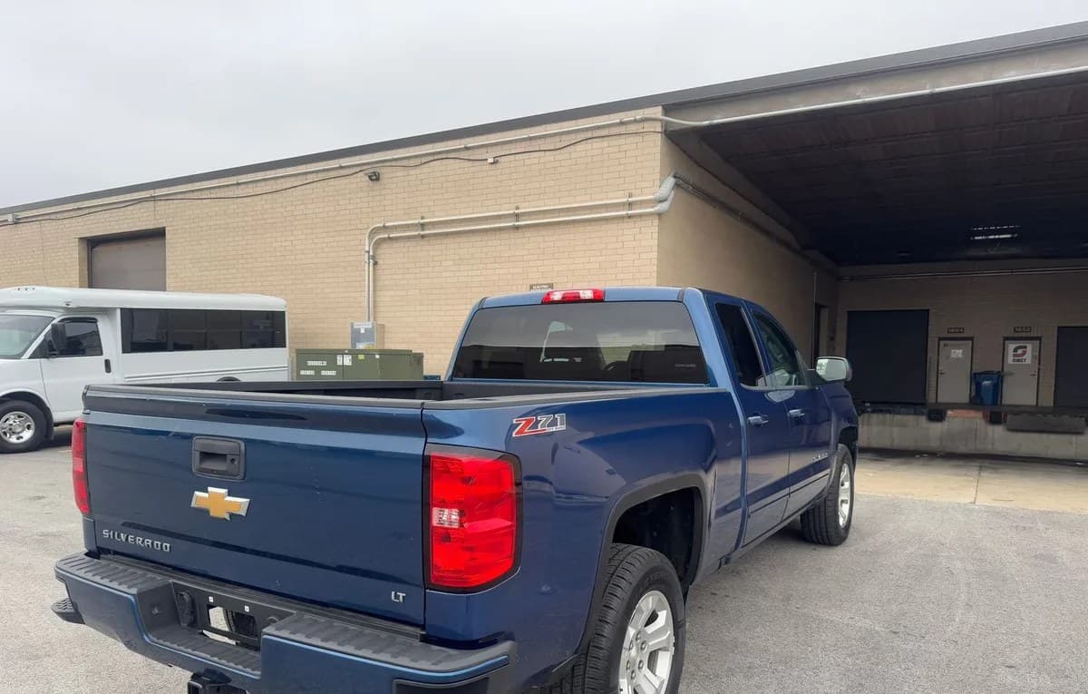 2017 CHEVROLET SILVERADO 1500 LT Z71 EXTENDED CAB MEDIUM BED 2LT 7