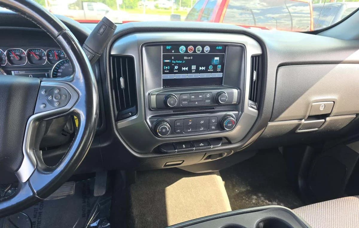 2018 CHEVROLET SILVERADO 1500 LT EXTENDED CAB MEDIUM BED 1LT 7