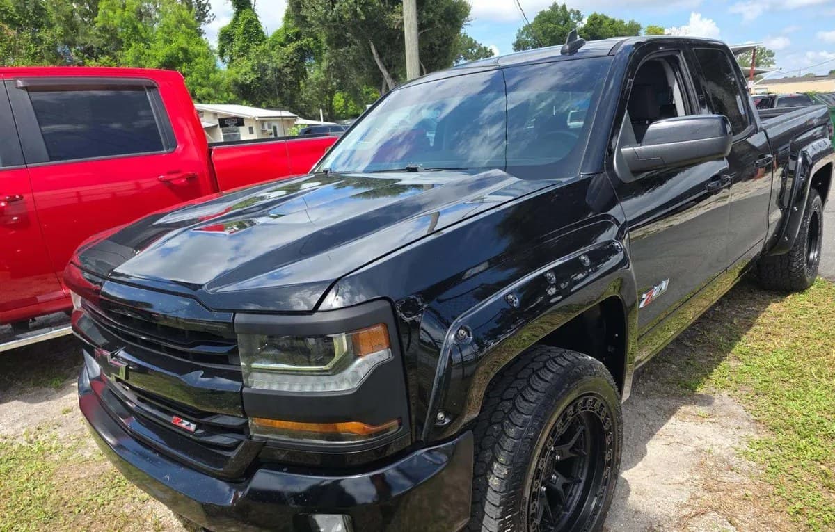 2017 CHEVROLET SILVERADO 1500 LT Z71 EXTENDED CAB MEDIUM BED 2LT 2