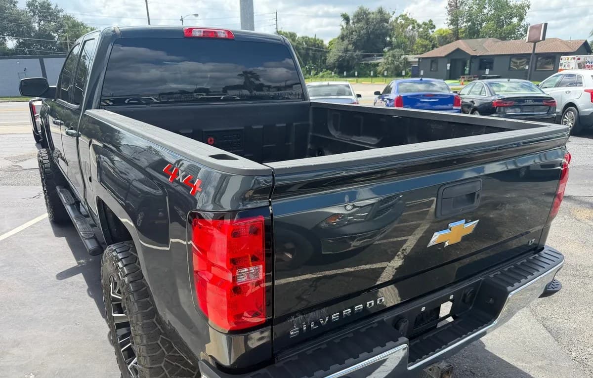 2018 CHEVROLET SILVERADO 1500 LT EXTENDED CAB MEDIUM BED 1LT 4