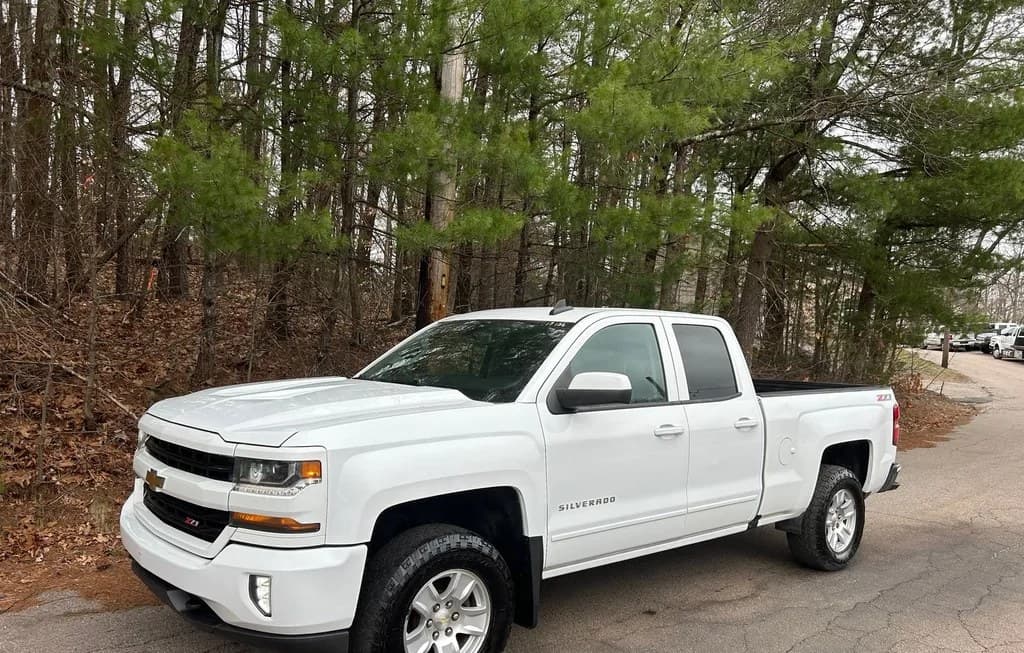 2017 CHEVROLET SILVERADO 1500 LT Z71 EXTENDED CAB MEDIUM BED 2LT 1