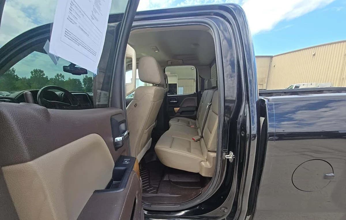 2018 CHEVROLET SILVERADO 1500 LTZ EXTENDED CAB MEDIUM BED 1LZ 7