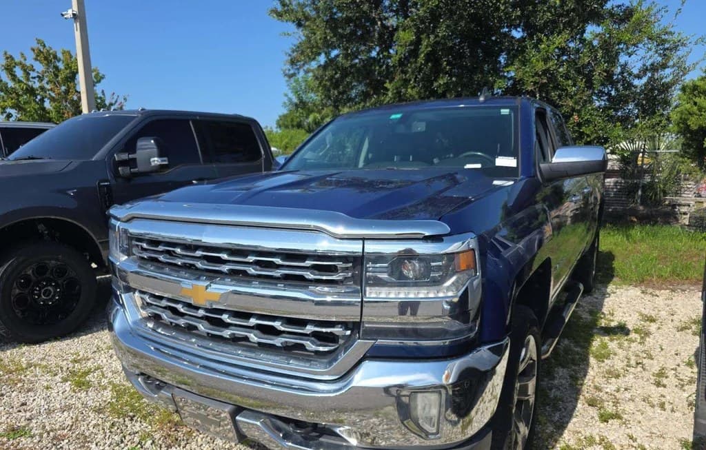 2017 CHEVROLET SILVERADO 1500 LTZ EXTENDED CAB MEDIUM BED 1LZ 1