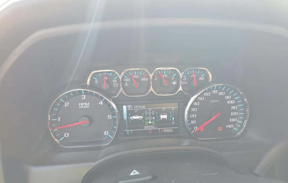 2017 CHEVROLET SILVERADO 1500 LTZ EXTENDED CAB MEDIUM BED 1LZ 6
