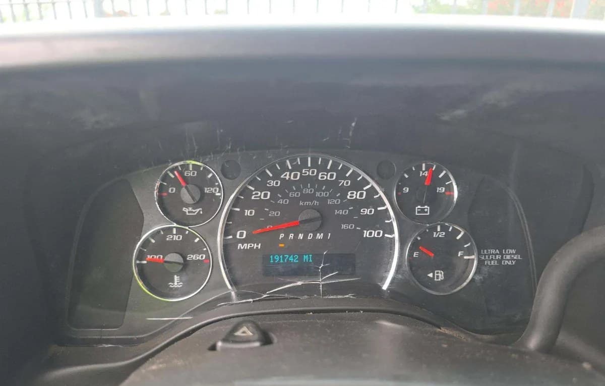 2017 CHEVROLET EXPRESS 2500 CARGO VAN 1WT 135.0" WB 6