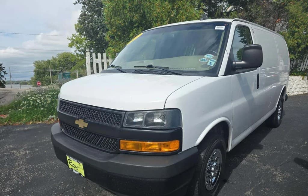 2021 CHEVROLET EXPRESS 2500 CARGO VAN 1WT 135.2" WB