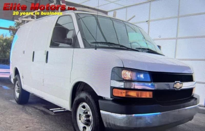 2017 CHEVROLET EXPRESS 2500 CARGO VAN 1WT 1