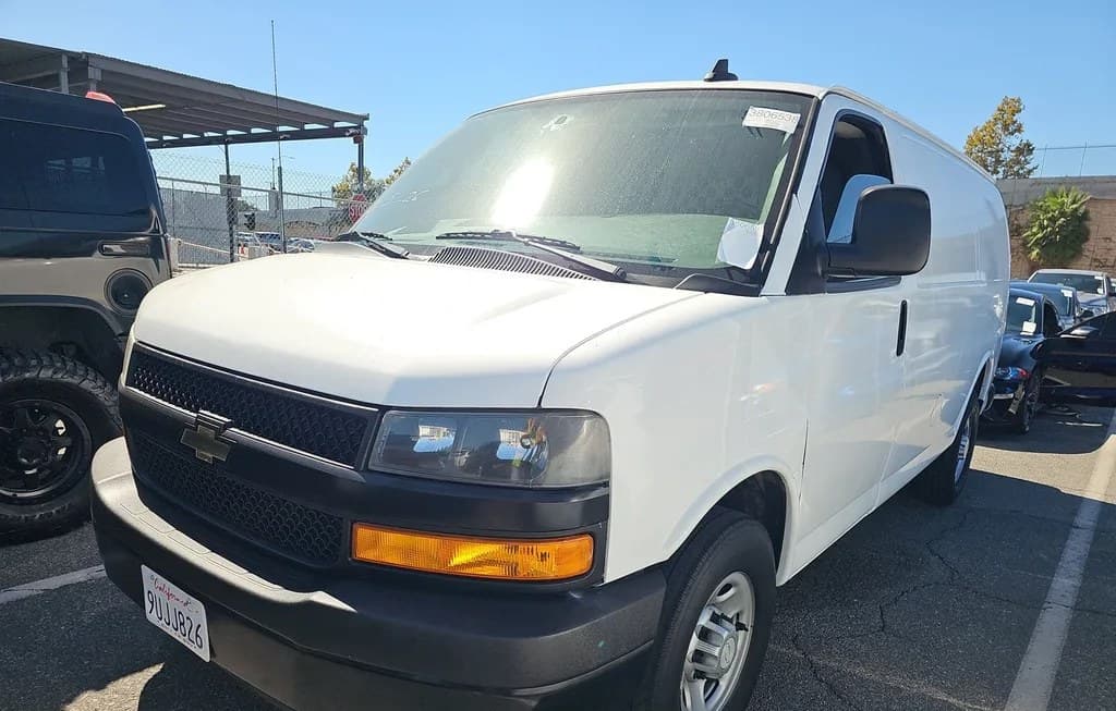 2019 CHEVROLET EXPRESS 2500 CARGO VAN 1WT 135.0" WB