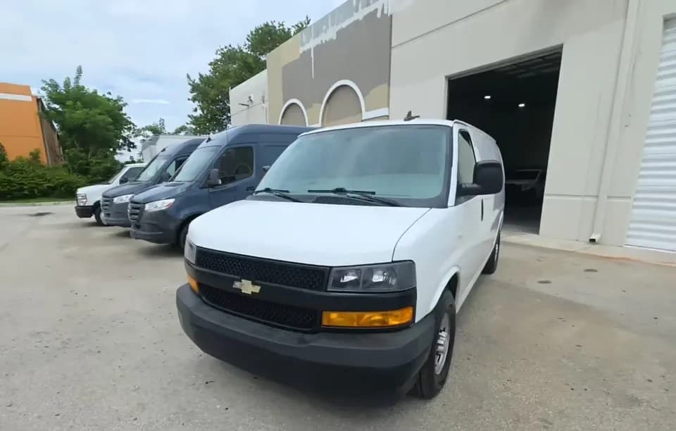 2020 CHEVROLET EXPRESS 2500 CARGO VAN 1WT 135.2" WB