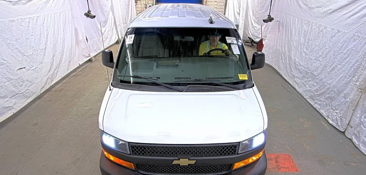 2021 CHEVROLET EXPRESS 2500 CARGO VAN 1WT 135.2" WB 3