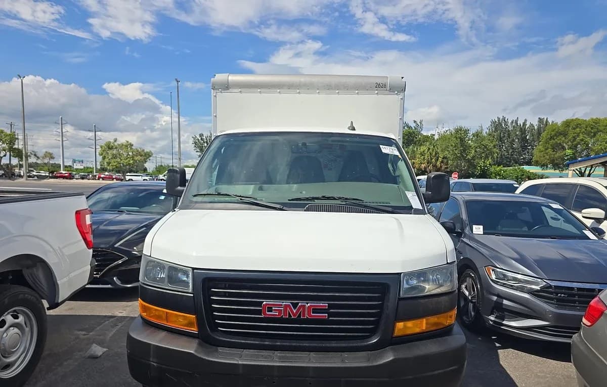 2019 GMC SAVANA 3500 CUTAWAY 1WT 3