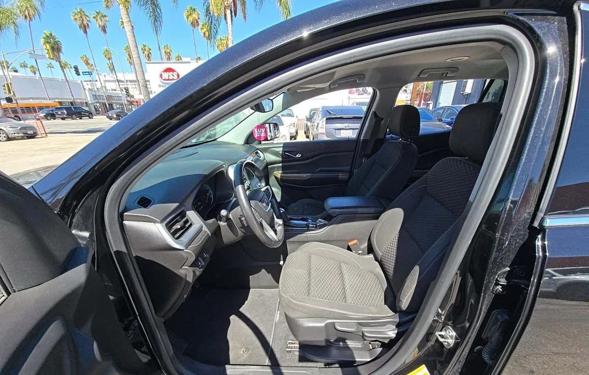 2019 GMC ACADIA SLE 4