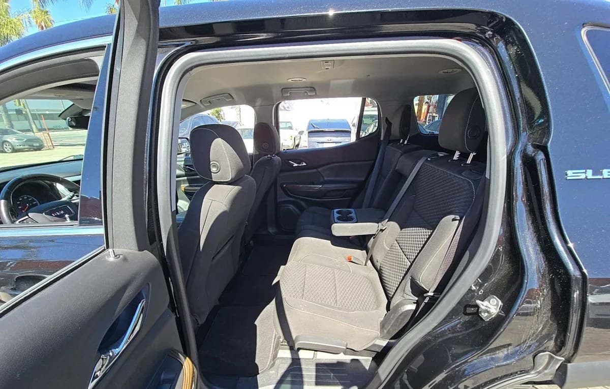2019 GMC ACADIA SLE 7