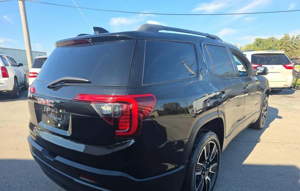 2021 GMC ACADIA SLE 4