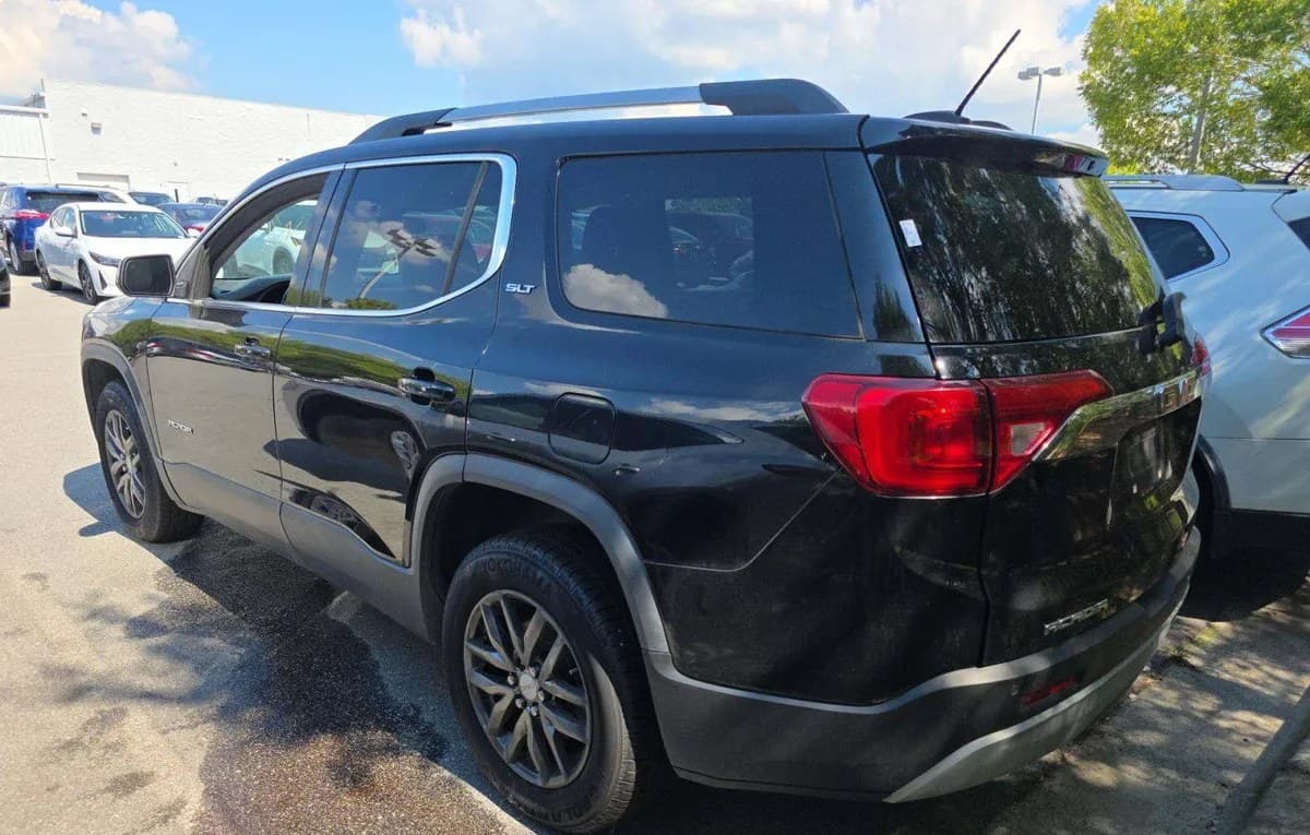 2017 GMC ACADIA SLT 2