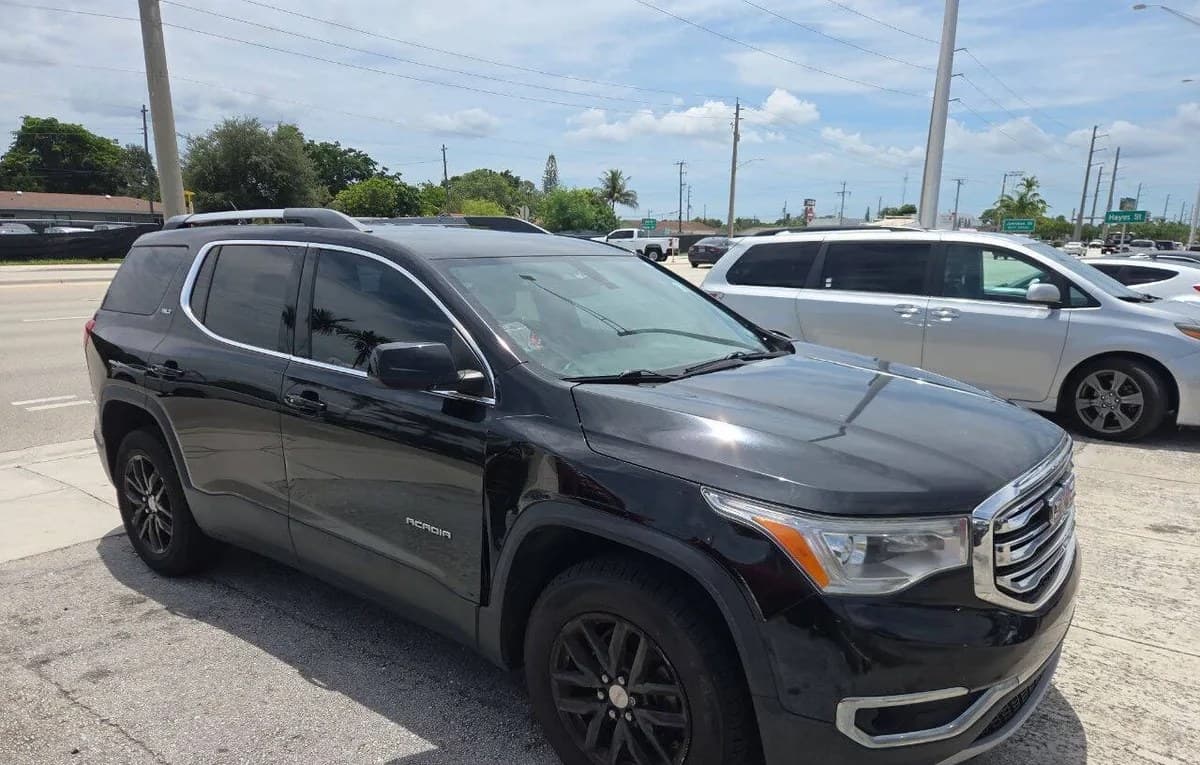 2019 GMC ACADIA SLT 2