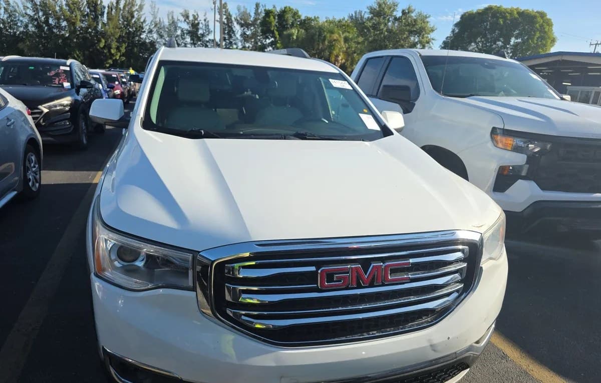 2018 GMC ACADIA SLT 2