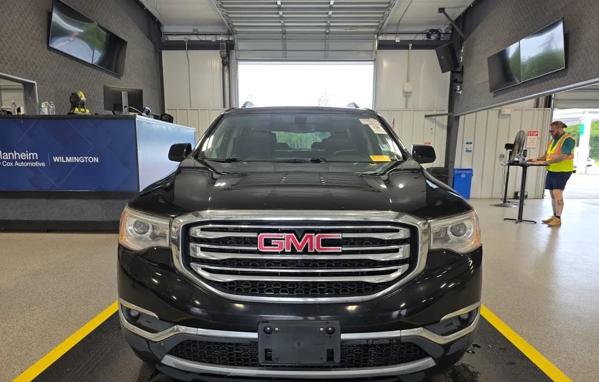 2017 GMC ACADIA SLT 2