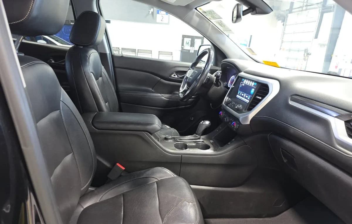 2017 GMC ACADIA SLT 4