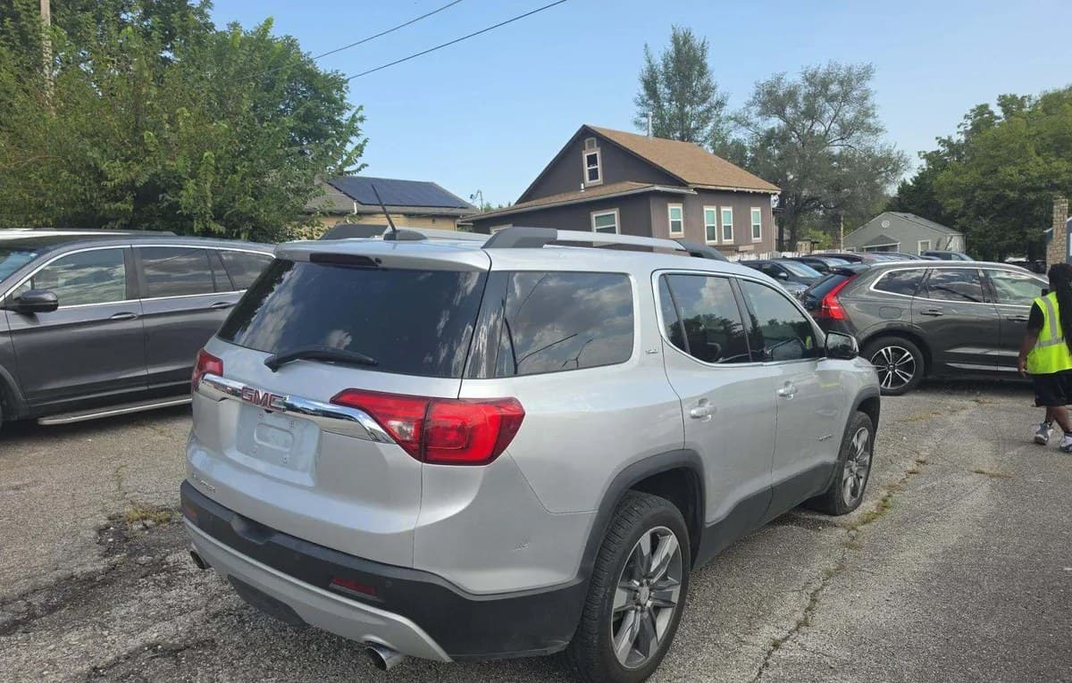 2017 GMC ACADIA SLT 4