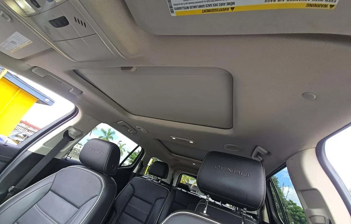 2021 GMC ACADIA Denali 5