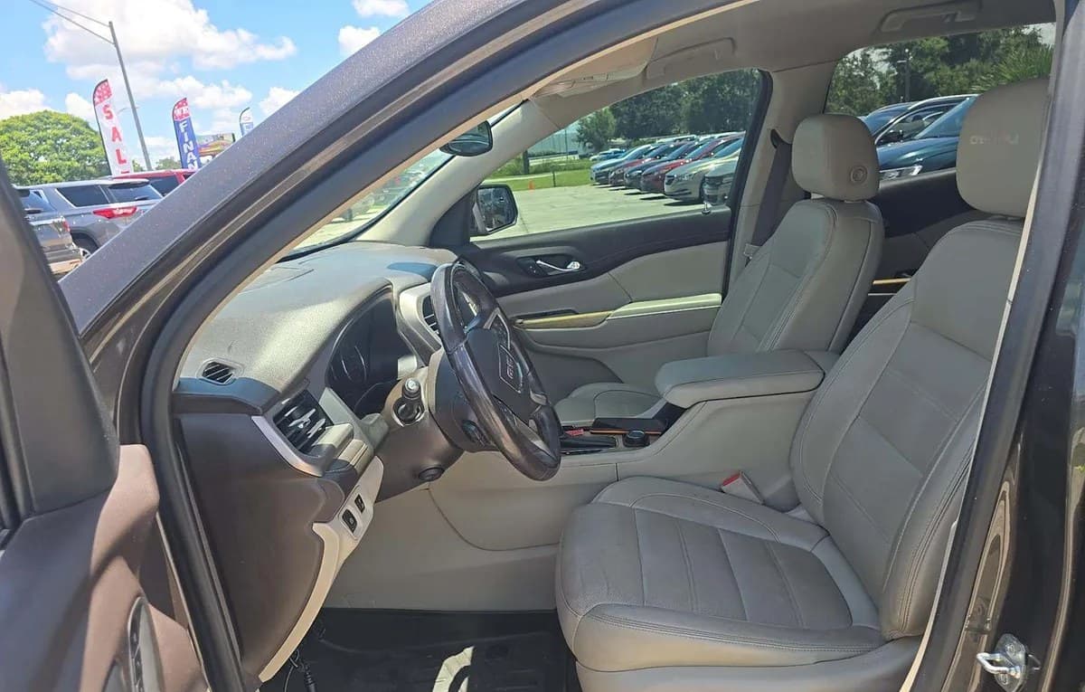 2019 GMC ACADIA Denali 4