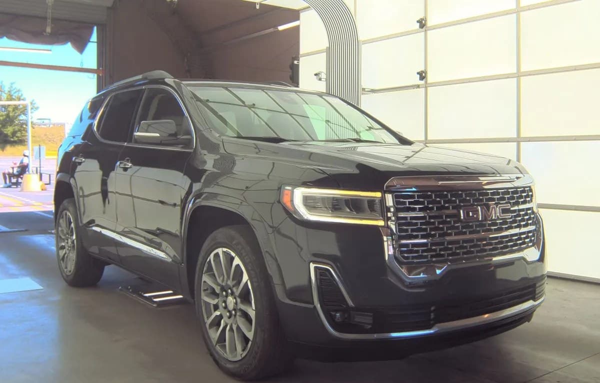 2020 GMC ACADIA Denali 4