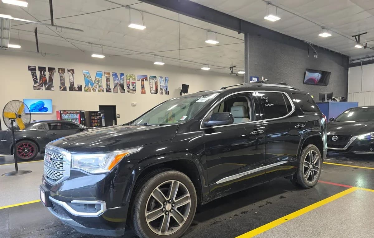 2018 GMC ACADIA Denali 2