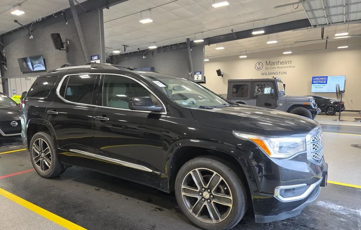 2018 GMC ACADIA Denali 4