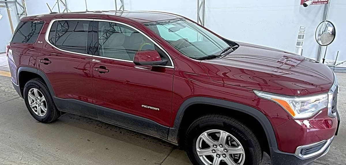 2017 GMC ACADIA SLE 3