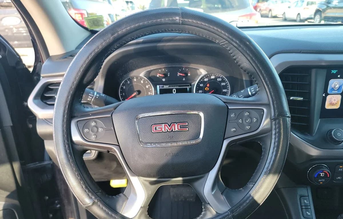 2017 GMC ACADIA SLE 7