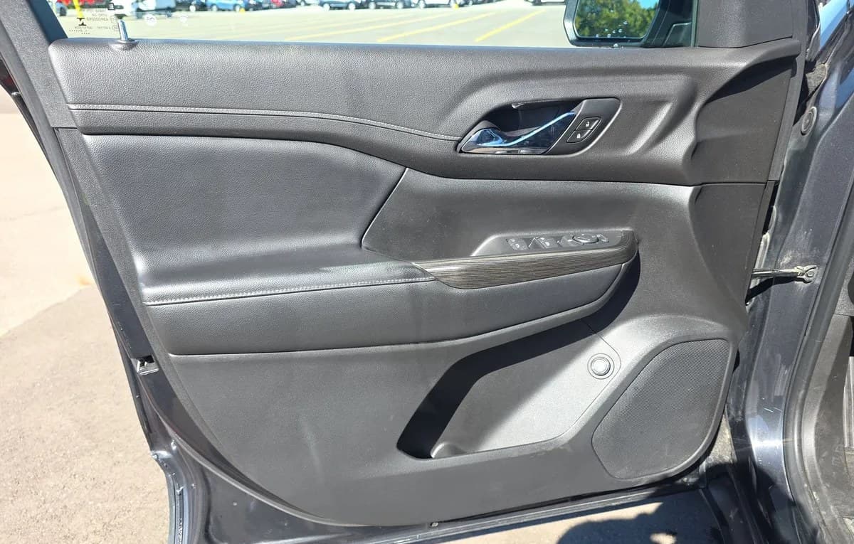 2020 GMC ACADIA SLT 6