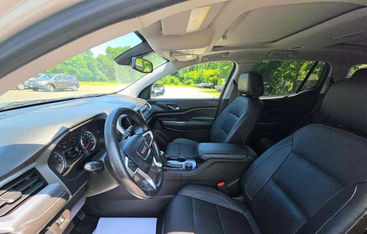 2017 GMC ACADIA SLT 3