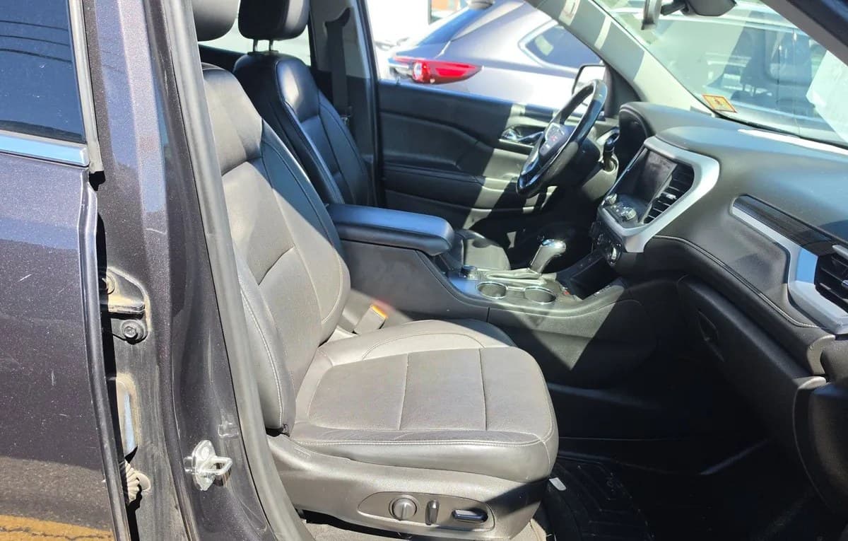 2017 GMC ACADIA SLT 5