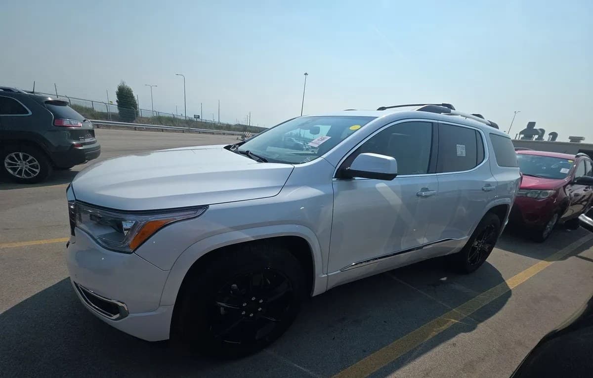 2017 GMC ACADIA Denali 2