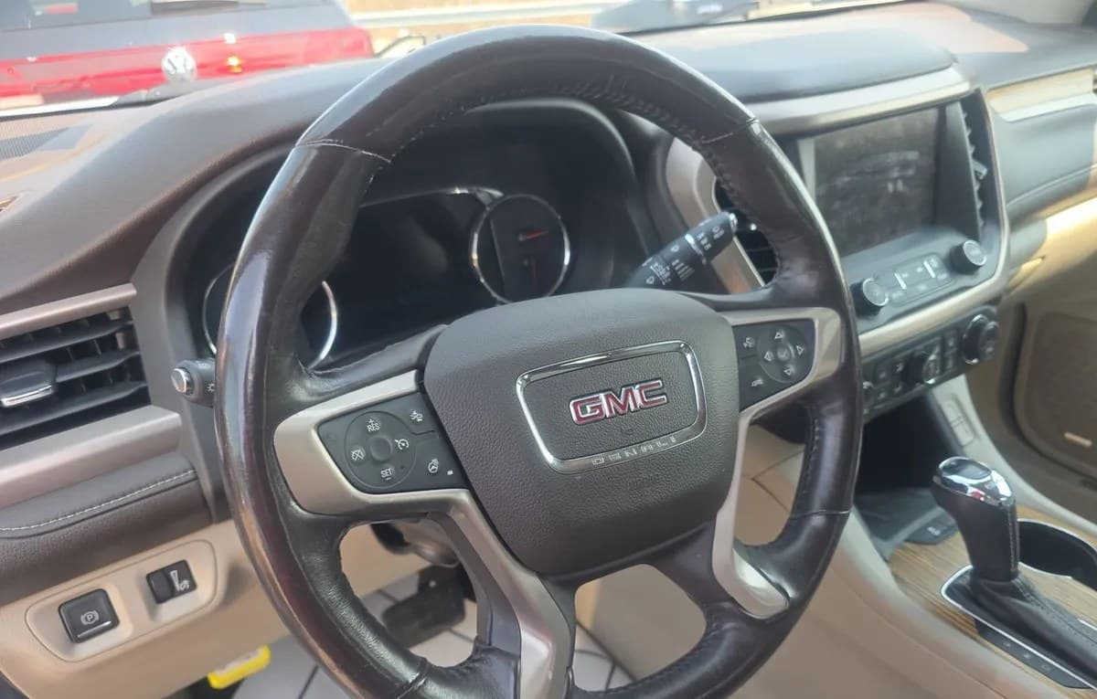 2017 GMC ACADIA Denali 7