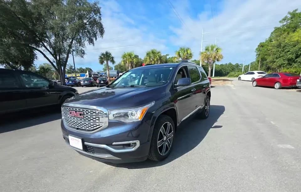 2018 GMC ACADIA DENALI 5SA 1