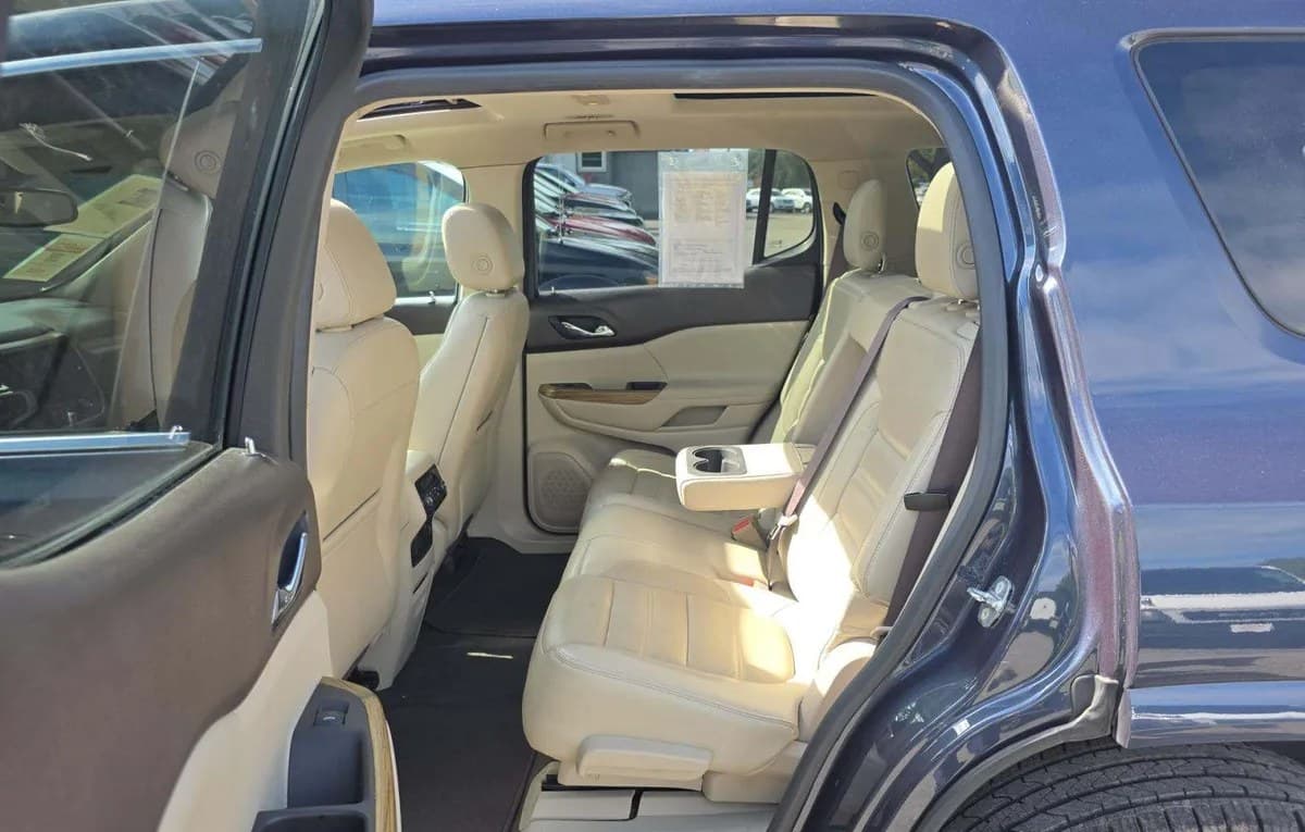 2018 GMC ACADIA DENALI 5SA 7