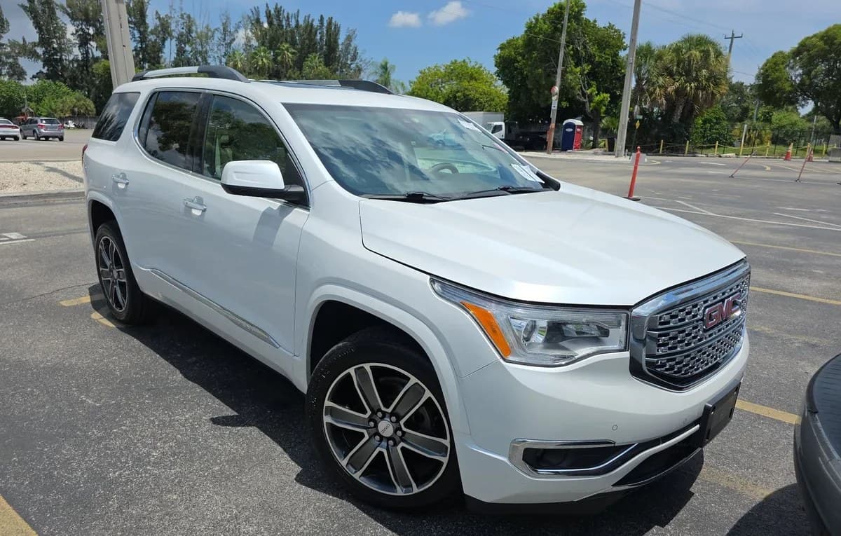 2018 GMC ACADIA Denali 4