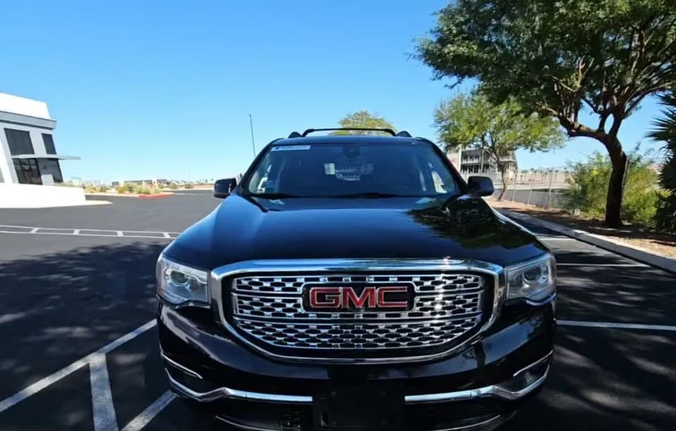 2017 GMC ACADIA DENALI 5SA 3
