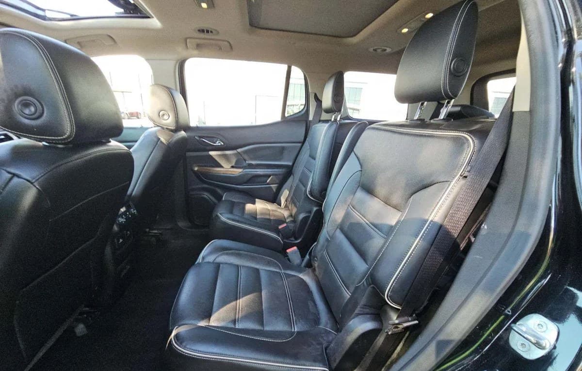 2017 GMC ACADIA DENALI 5SA 7