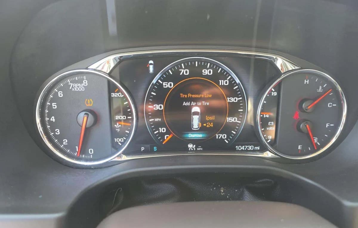 2017 GMC ACADIA Denali 6