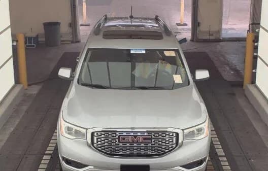 2017 GMC ACADIA Denali 3
