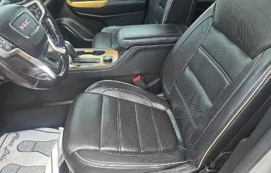 2017 GMC ACADIA Denali 6