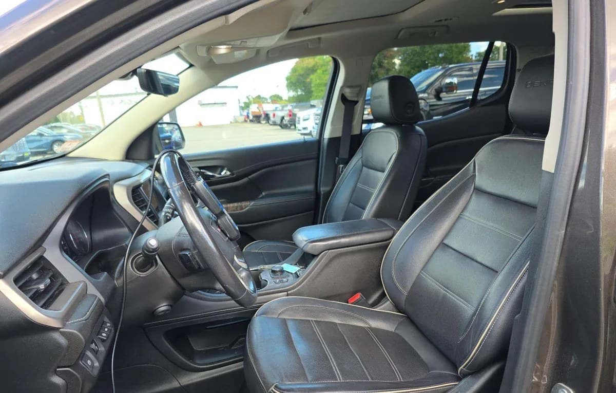 2020 GMC ACADIA Denali 4