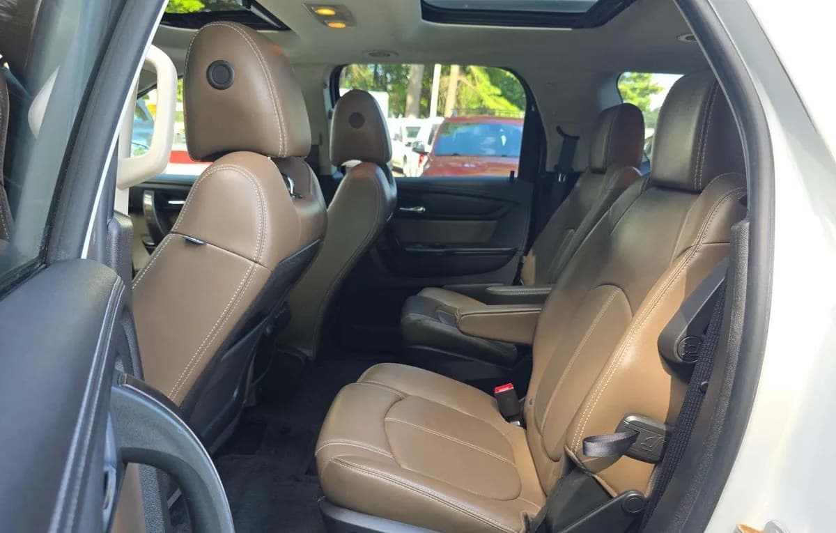 2017 GMC ACADIA Limited 7