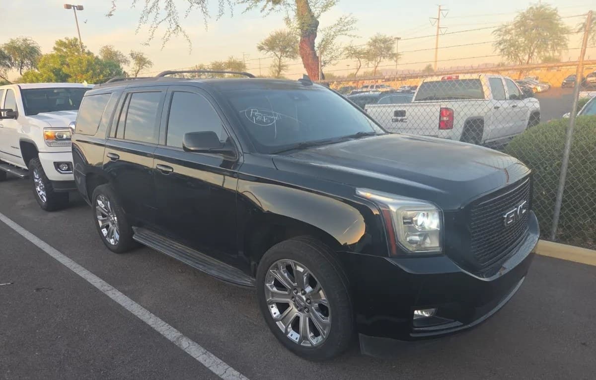 2017 GMC YUKON SLT 4