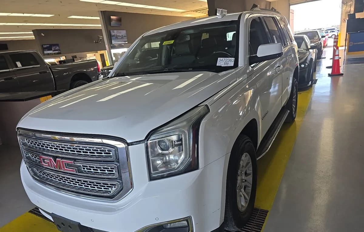 2018 GMC YUKON SLT 4SA 2