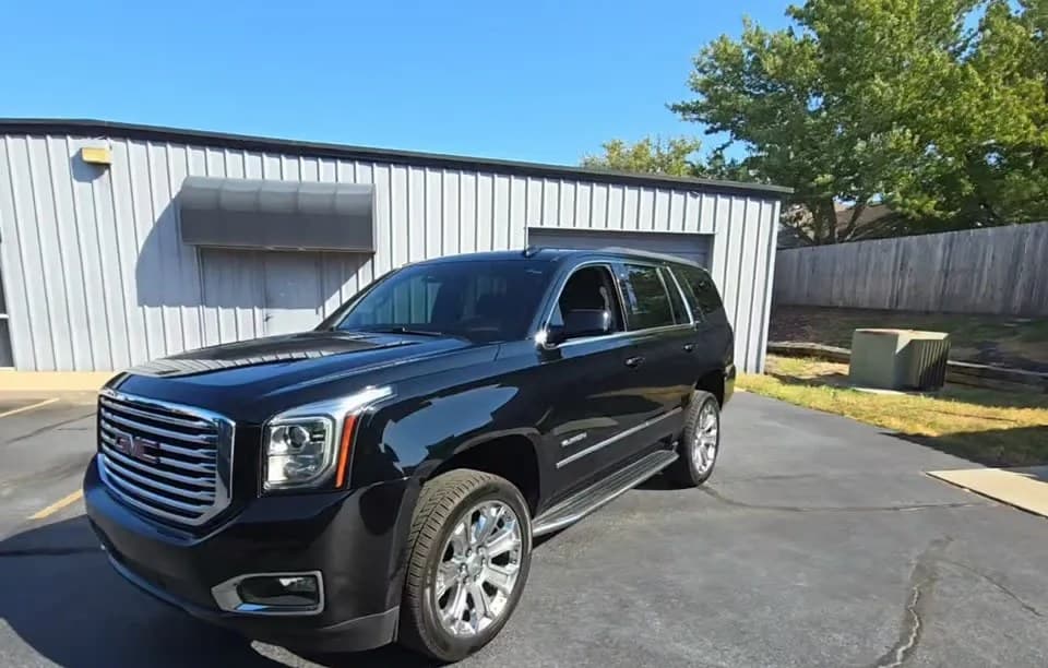 2019 GMC YUKON SLT 2