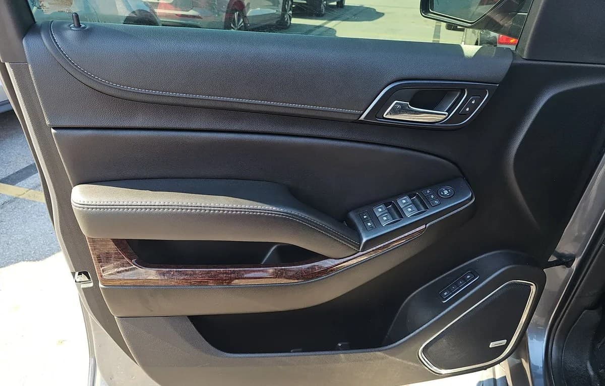 2019 GMC YUKON SLT 6